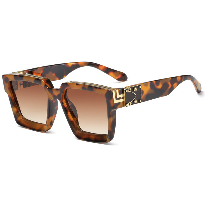 Women's square designer sunglasses with striking frame Stornfield