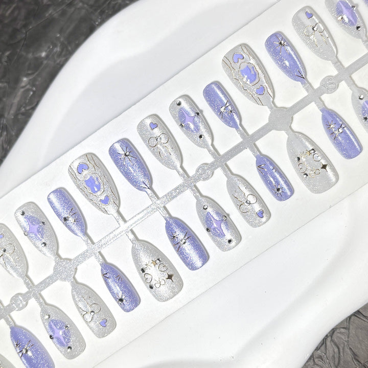Decorative Press-On Nail Art Set with Shimmering Designs