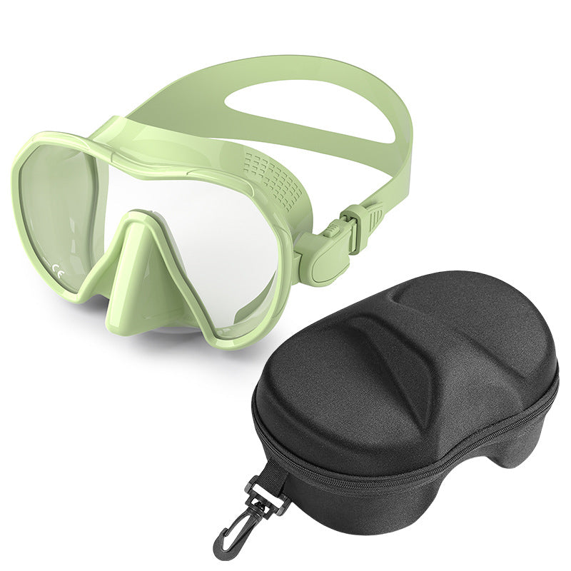Diving mask with wide field of vision and comfortable wearing comfort Stornfield