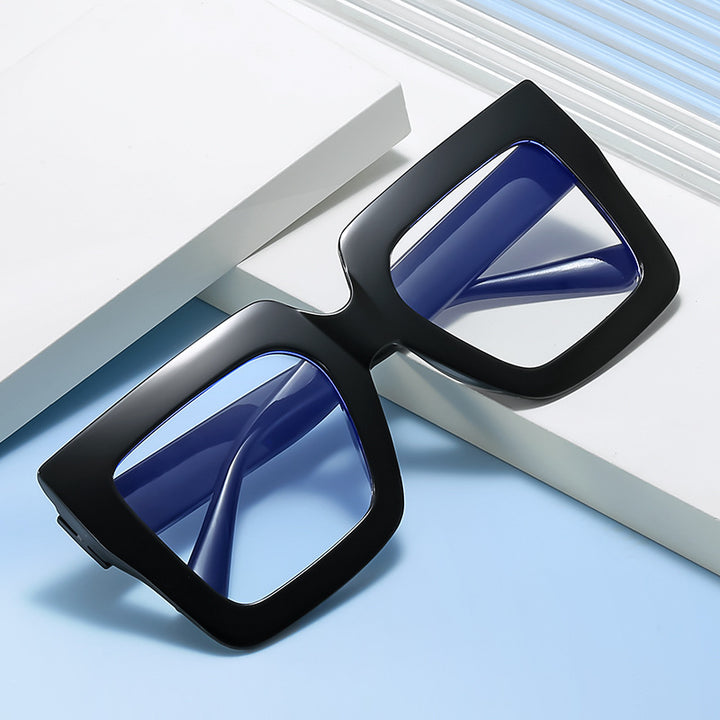 Bold Fashion Statement Sunglasses Stornfield