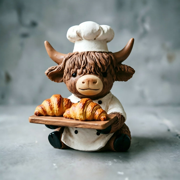 Decorative Highland Cattle Figure in Chef Outfit Stornfield