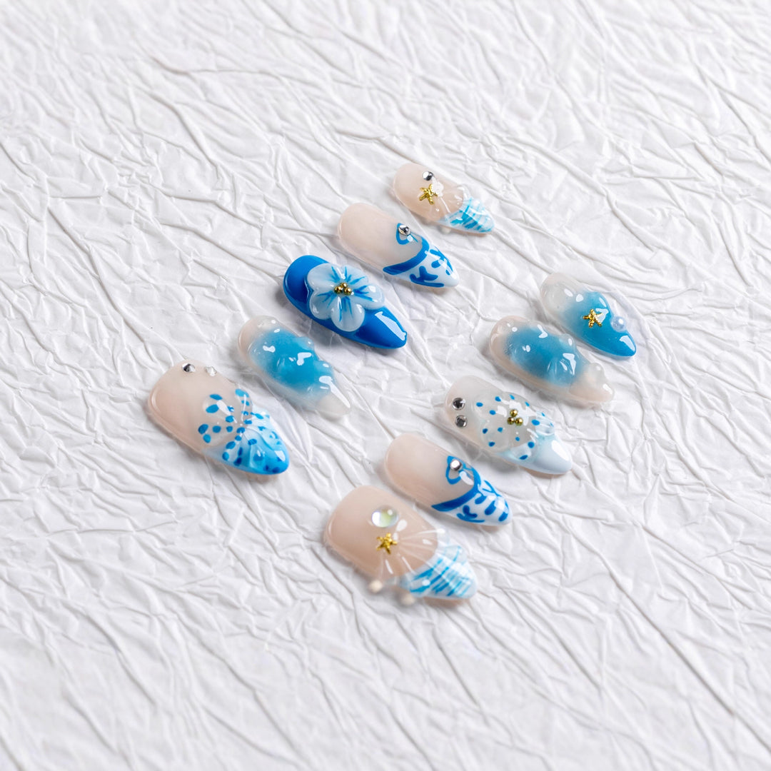 Artistic Floral Decorative Press-On Nail Set