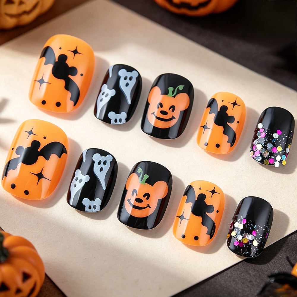 Halloween-Themed Decorative Nail Art Stornfield