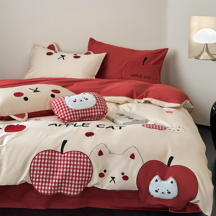 Children's bedding set with apple cat appliqués and quilted decorative pillowcase Stornfield