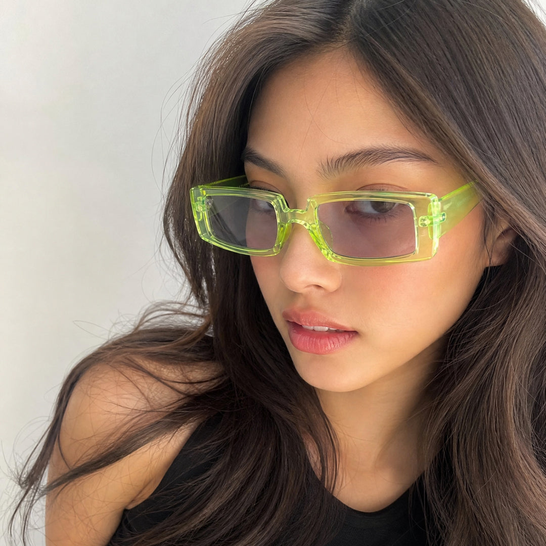 Women oversized sunglasses with fashionable frame Stornfield