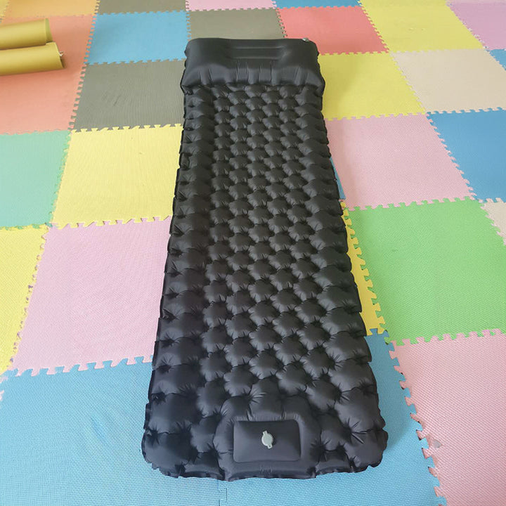 Inflatable sleeping pad with comfort zones Stornfield