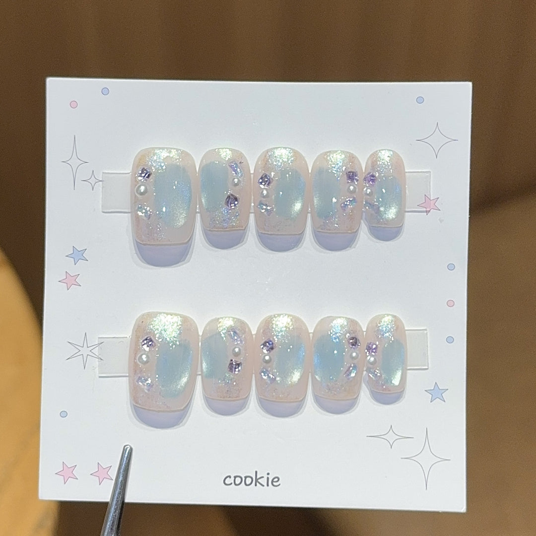 Artificial nails with pearl and glitter decoration Stornfield