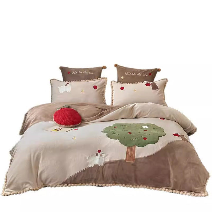 Plush Appliqué Pom-Pom Trim Duvet Cover Set