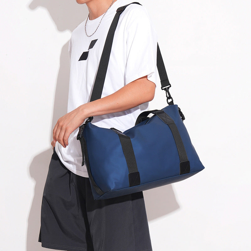 Multifunctional Sport Duffel Bag with Water-Repellent Material and Sturdy Carry Handles Stornfield