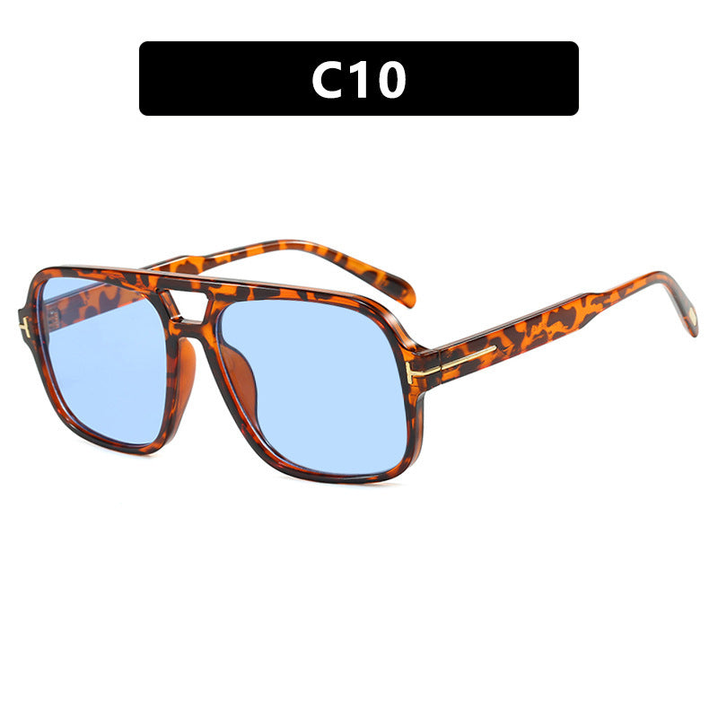 Women's Stylish Sunglasses in Distinctive Rectangular Format Stornfield