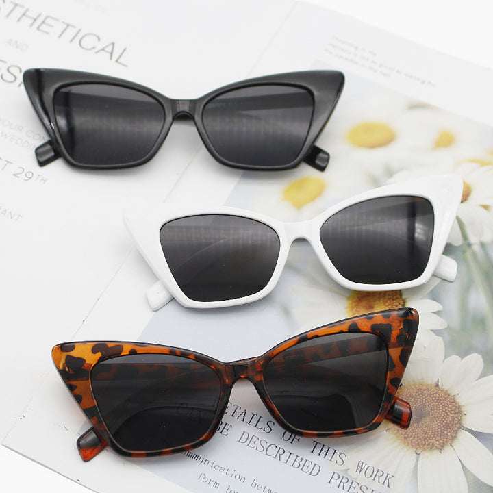 Women's Fashion Cat-Eye Sunglasses with High-Quality Frame Structure Stornfield