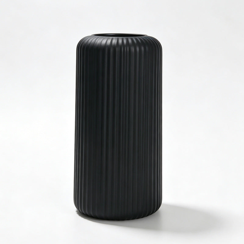 Elegant Ribbed Ceramic Decorative Vase Stornfeild