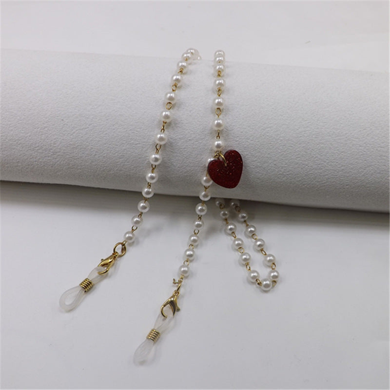 Pearl necklace with heart pendant Stornfield