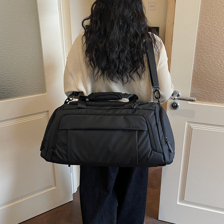 Sporty Duffel Bag With Multiple Practical Pockets Stornfield