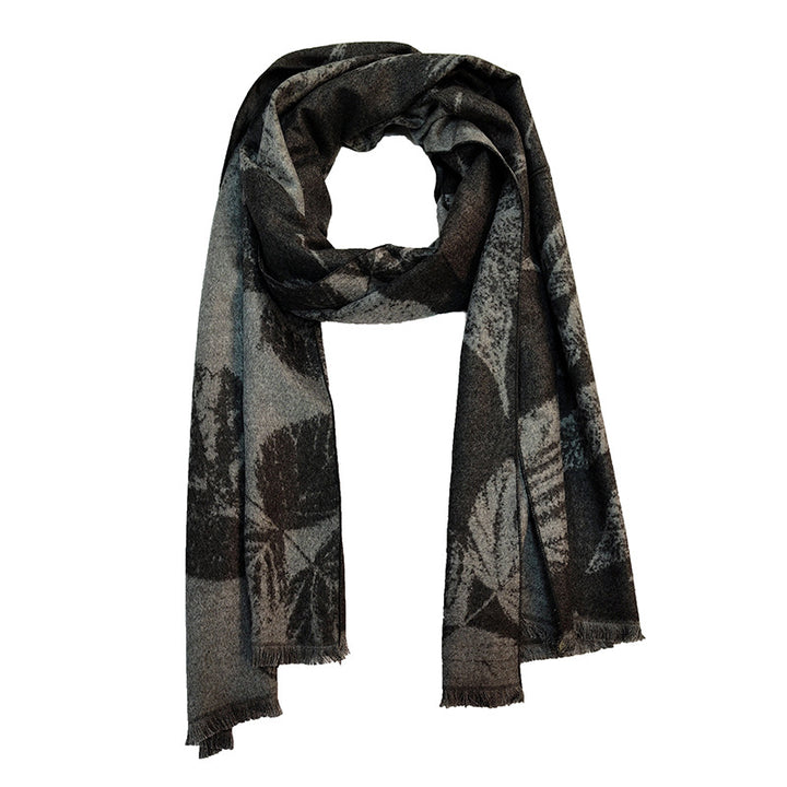 Women's elegant and versatile scarf made of high-quality viscose Stornfield