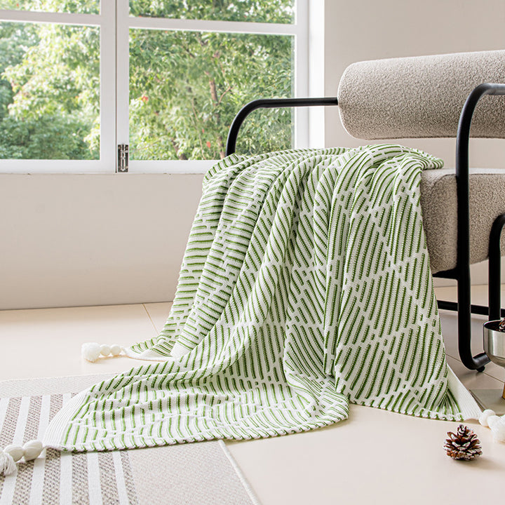 Cozy Decorative Throw Blanket