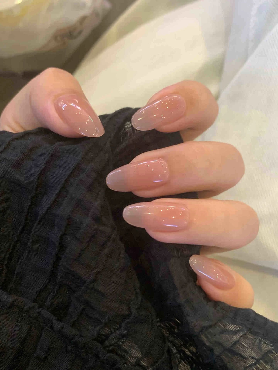 Elegant Glossy Almond-Shaped Acrylic Nails Stornfield