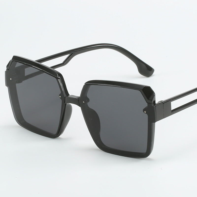 Ladies fashionable square sunglasses with filigree design Stornfield