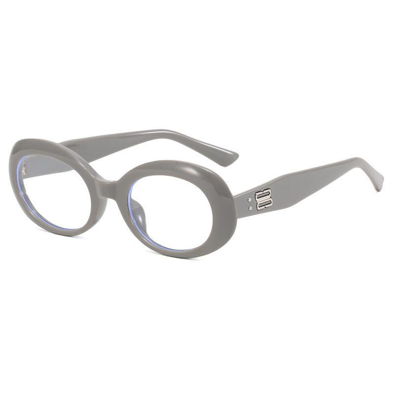 Women Retro-inspired Sunglasses with Wide Frame Stornfield
