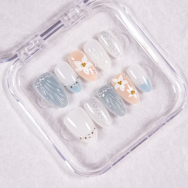 Decorative Floral Press-On Nails