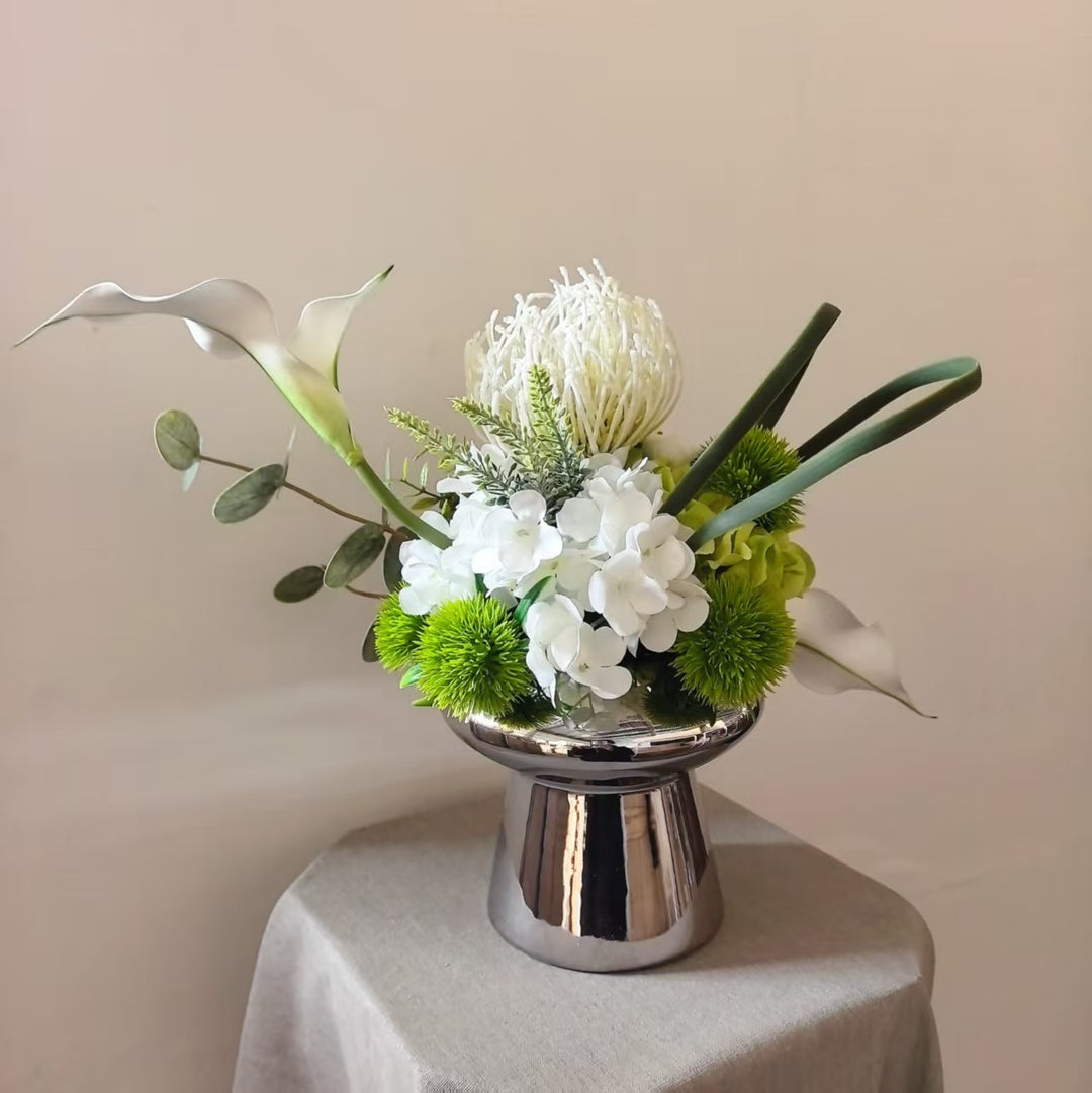 Elegant Table Centerpiece