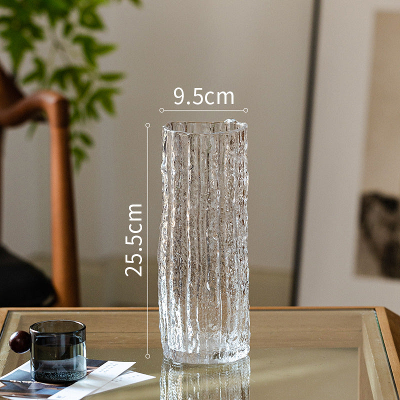 Artful Glass Vase in Modern Design Stornfield
