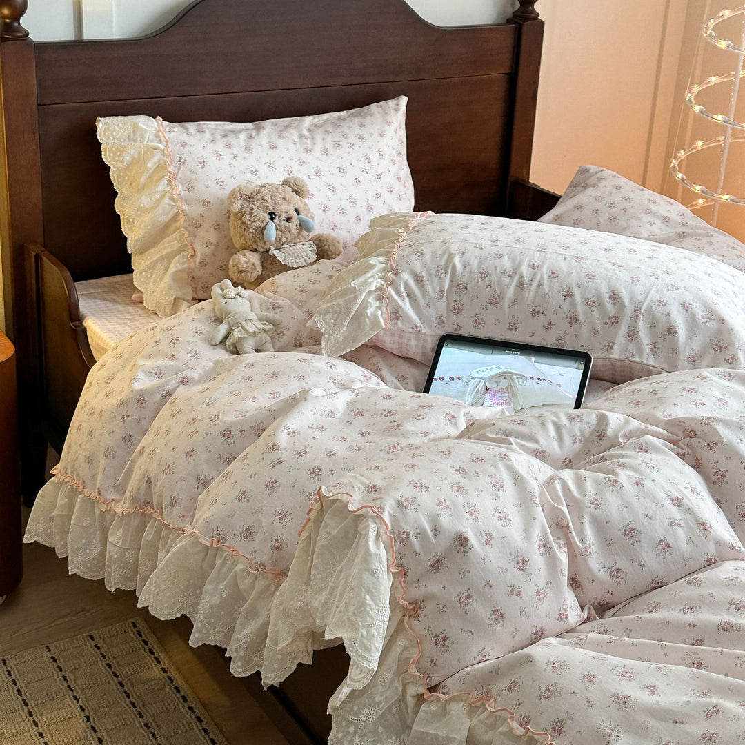 Floral Cotton Blend Duvet Cover Set with Lace Ruffle and Pillow Shams
