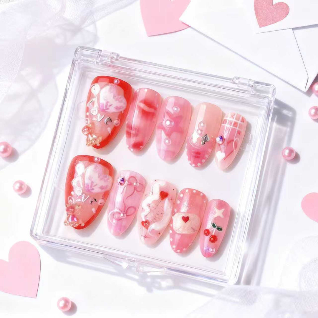 Artistic Heart-Themed Press-On Nail Art Set Stornfield