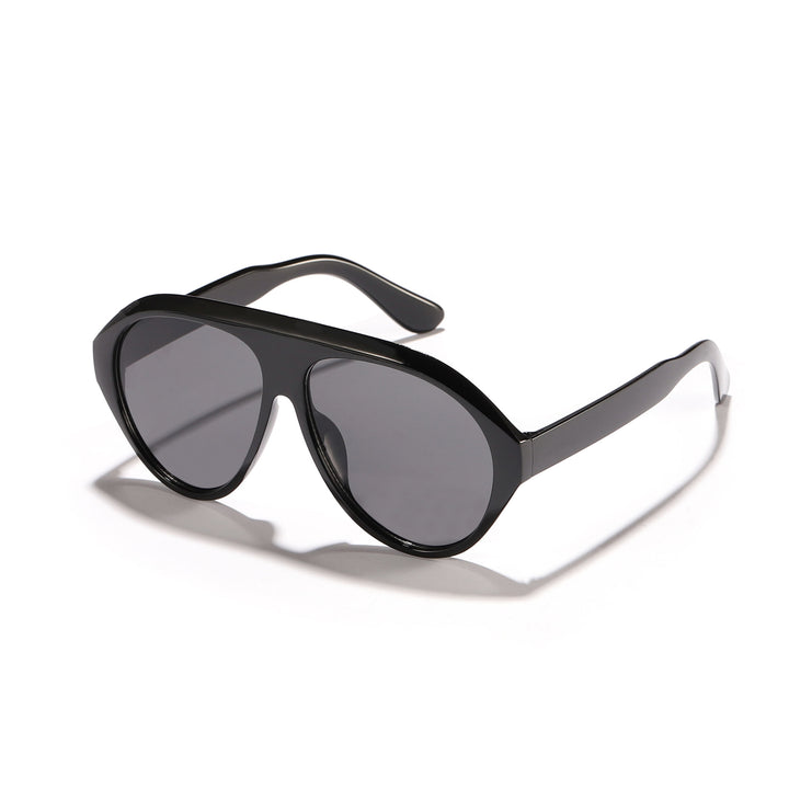 Women's sunglasses with a distinctive design and innovative frame Stornfield