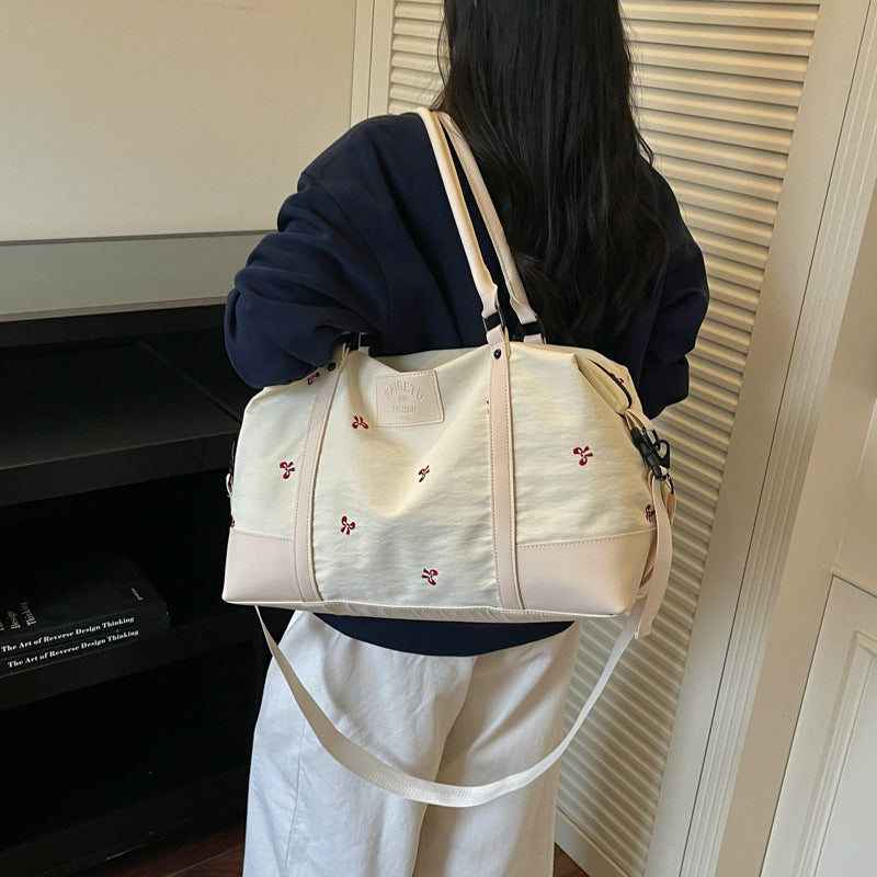 Sporty Travel Bag With Elegant Design And Multifunctional Compartments Stornfield