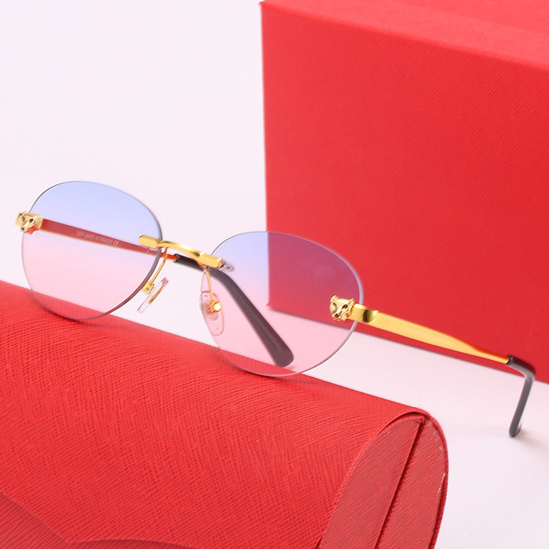Ladies oval sunglasses with luxurious metallic accents Stornfield