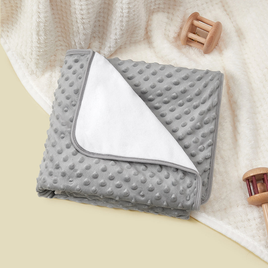 Ultra-Soft Cozy Dot Blanket Stornfield