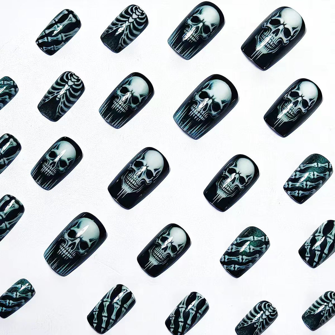 Creative artificial nails in spooky skull design Stornfield