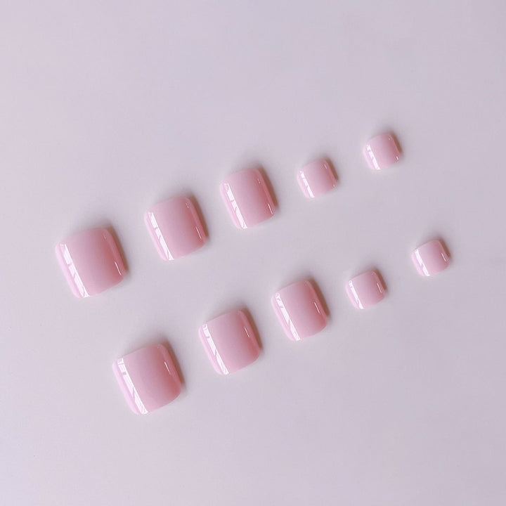 Nail set with elegant high-gloss finish Stornfield