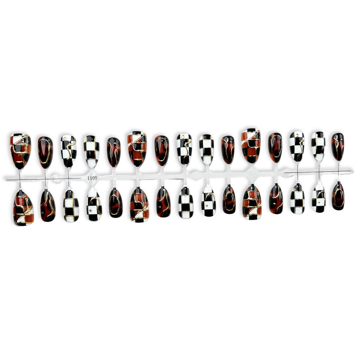 Decorative Press-On Nail Art Set with Checkered Design