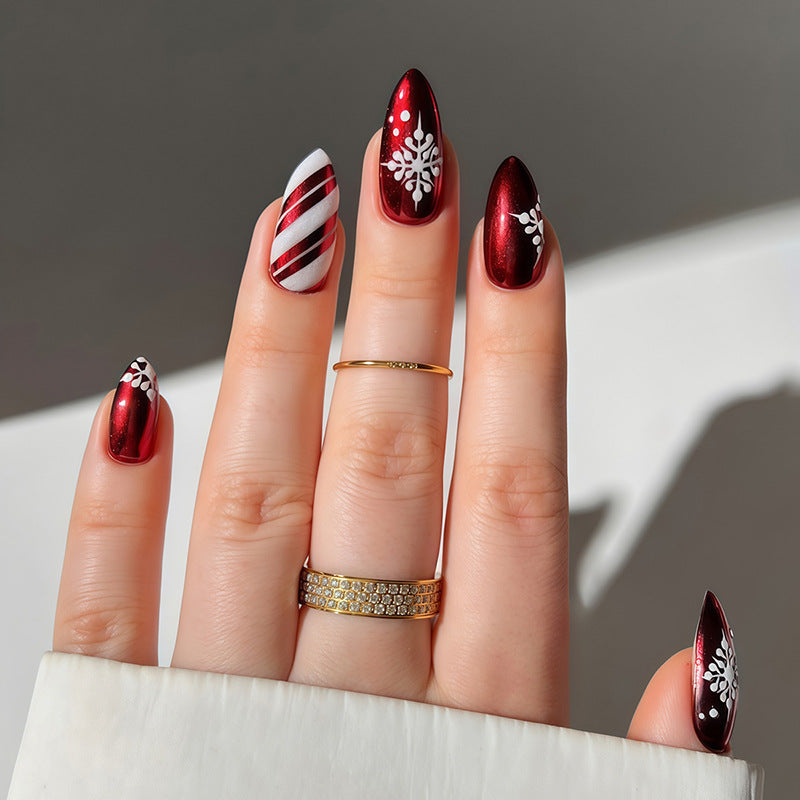 Elegant Christmas Nail Art Set Stornfield