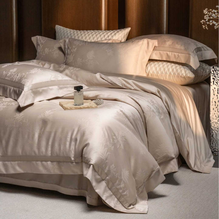 Luxury Jacquard Satin Duvet Cover Set with Botanical Embossed Weave and Oxford Pillow Shams