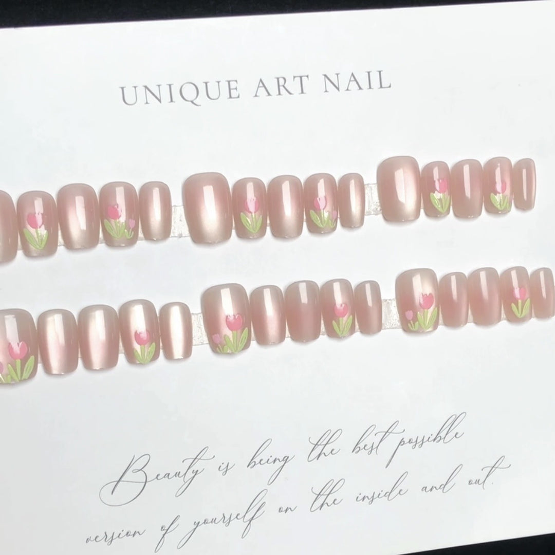 Botanical Floral Press-On Nail Set