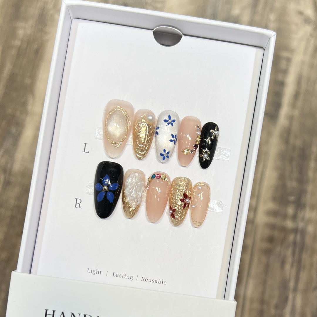 Elegant Floral Press-On Nail Set Stornfield