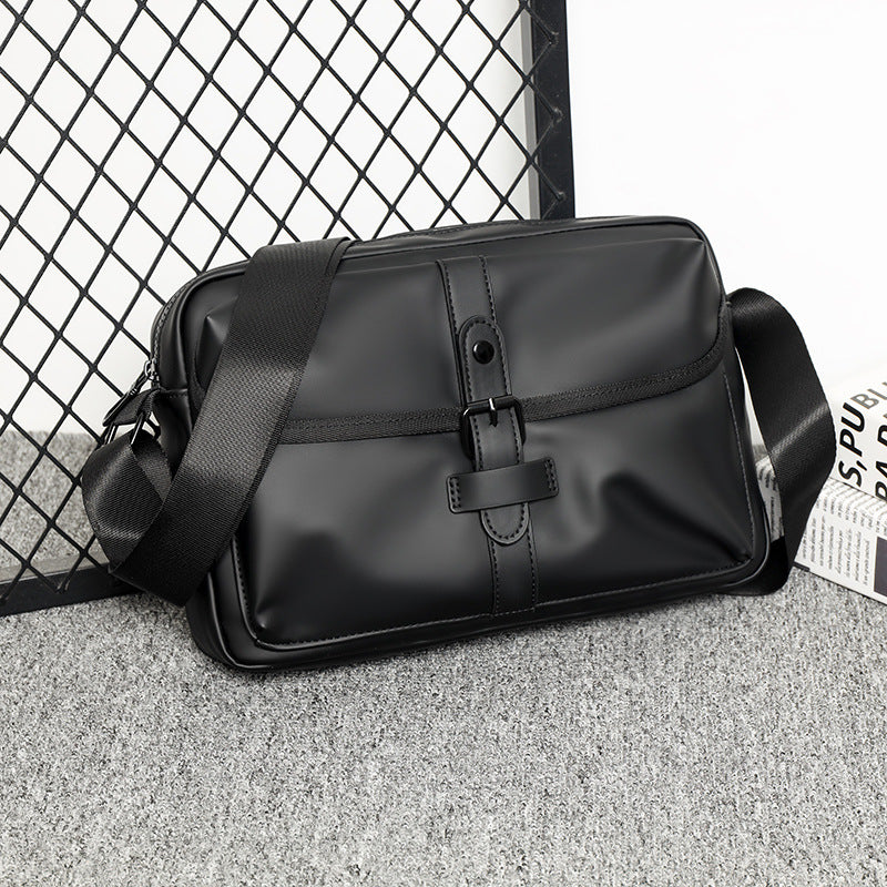Modern Waterproof Messenger Bag Stornfield