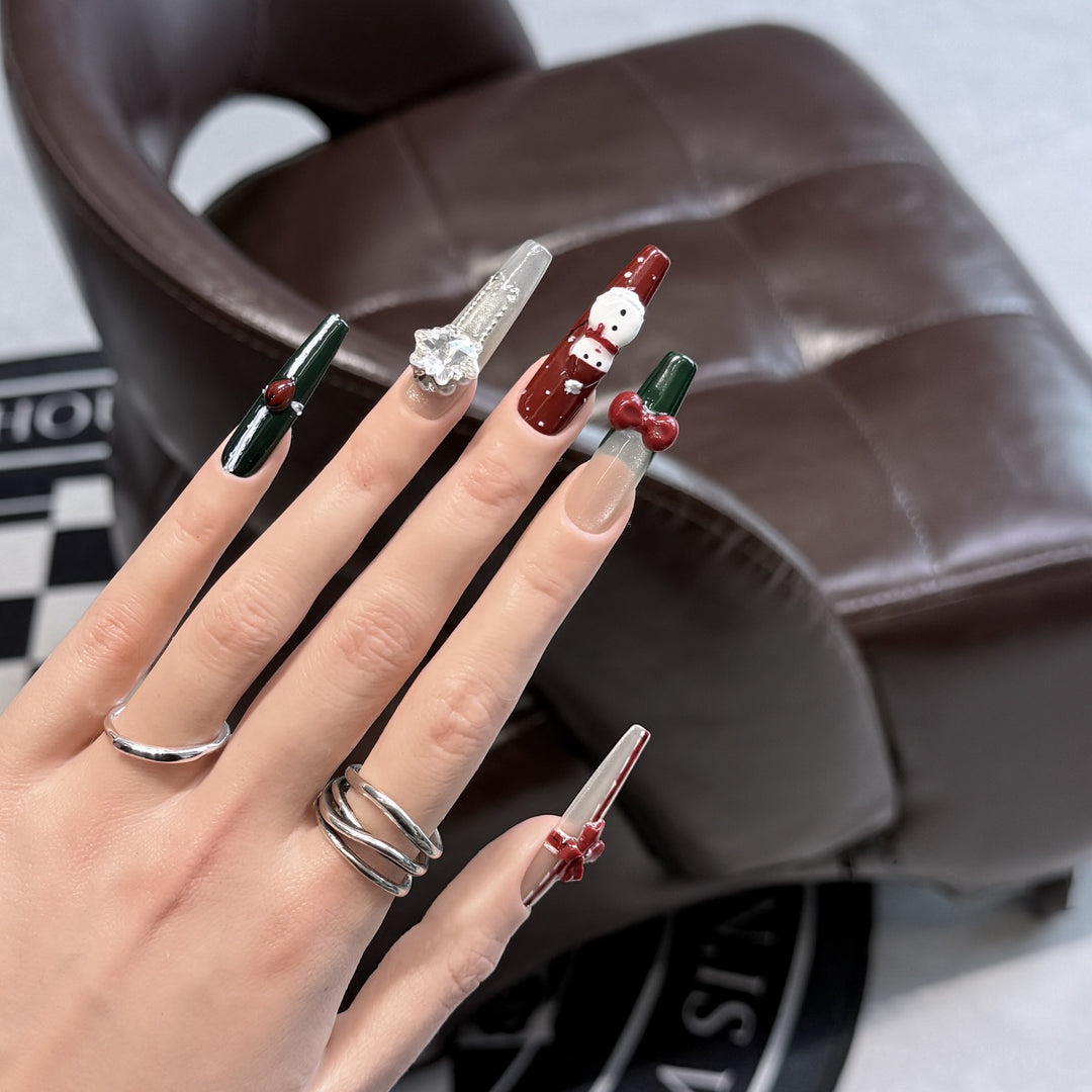 Festive-Themed Press-On Nail Art Set with Charming Holiday Designs Stornfield