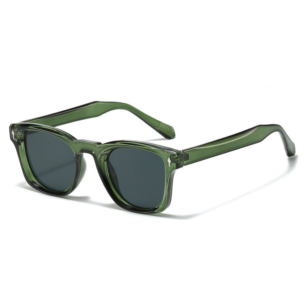 Stylish Cat-Eye Sunglasses with Geometric Design Stornfield