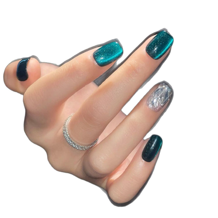 Sparkling Acrylic Press-On Nail Set Stornfield
