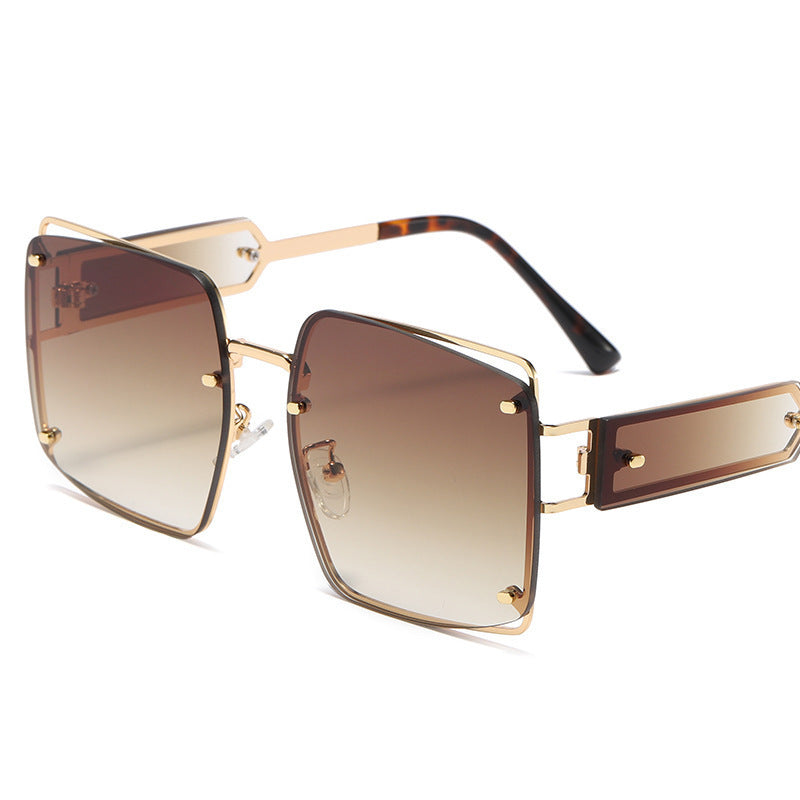 Women's elegant oversized sunglasses with distinctive geometric design Stornfield