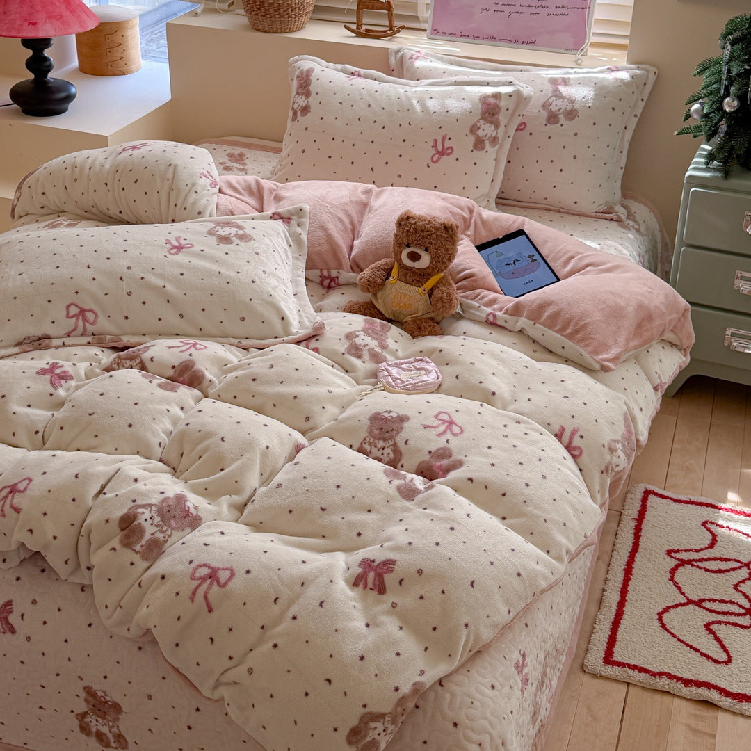 Plush Teddy-Print Reversible Comforter Set