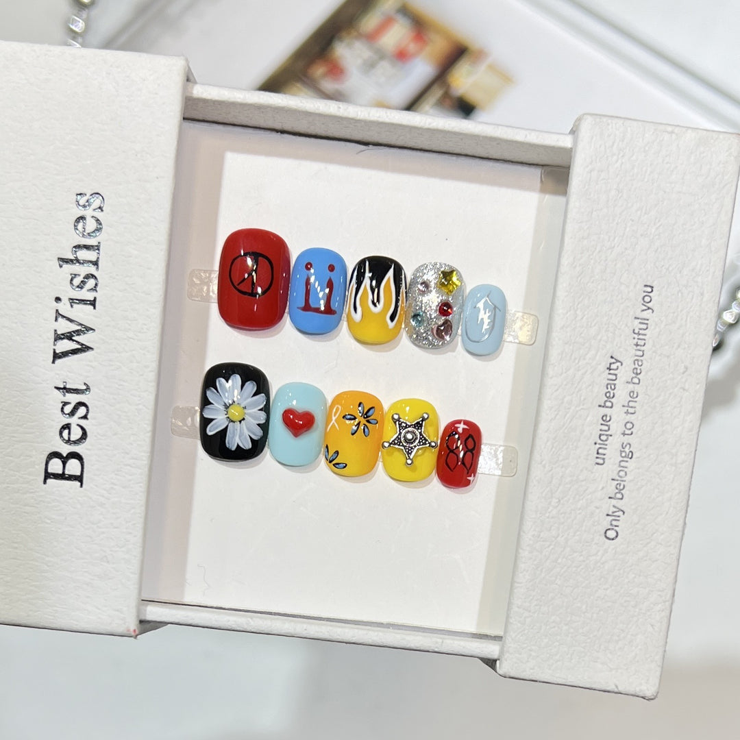 Artistic Press-On Nail Set