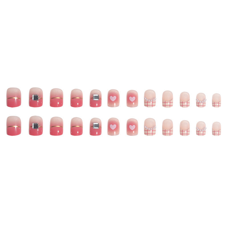 Glamorous Heart-Accented Nail Art Stornfield