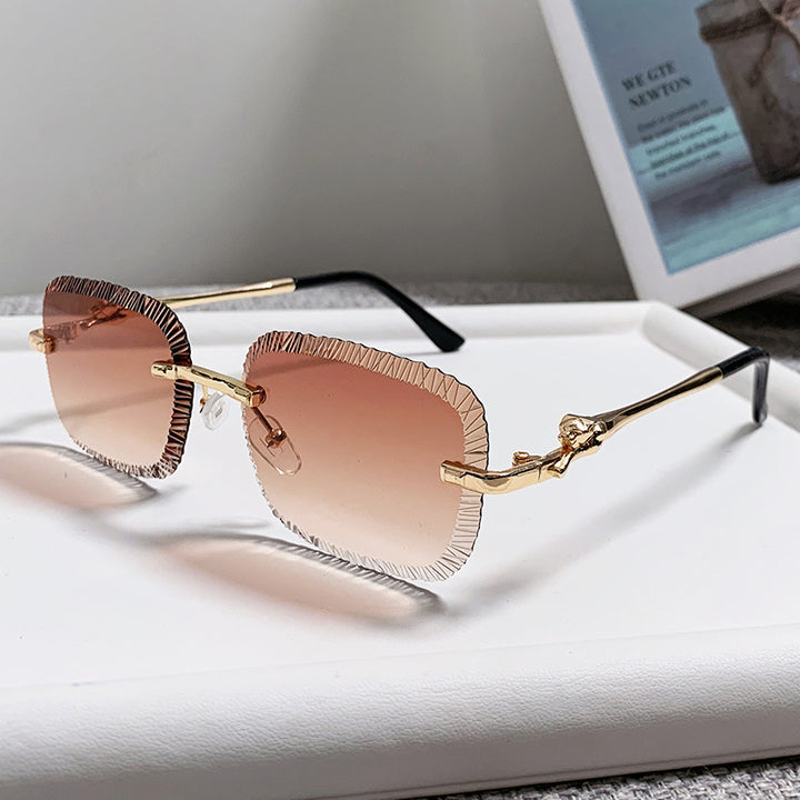 Women's fashionable sunglasses with textured frame and subtle gradient Stornfield