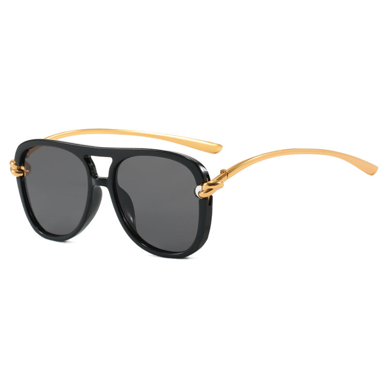 Women's sporty sunglasses with wide plastic frame and UV protection Stornfield