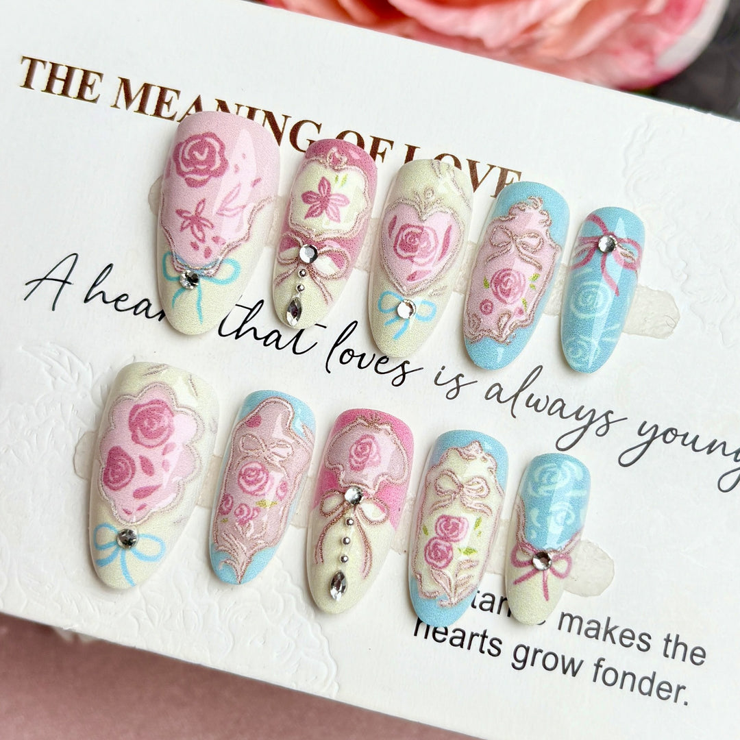 Elegant Floral Art Press-On Nail Set